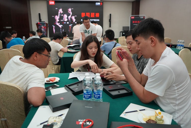 ��ħ3Ʒ���������ٰ� �����ѡ��ͬ��PK��