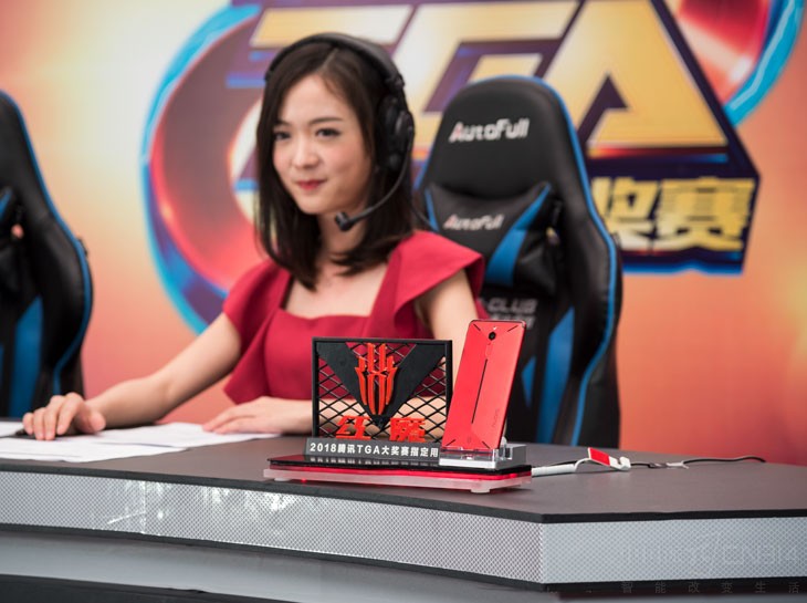 ������ױ����ħ ����Ϊɶ�ܵ�Ů���ǳ谮��