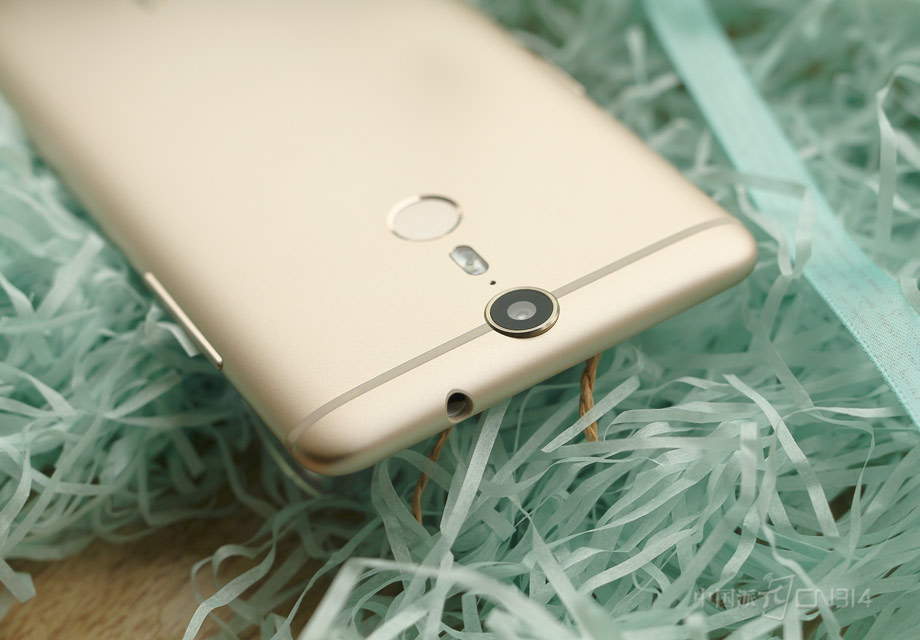 ivvi i3�����ڶ��������3.5mm������ף��������ҡ�