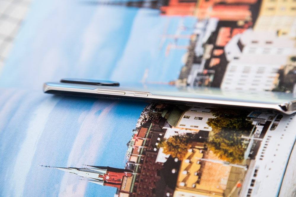   ᱡֻص㣬Шζѵպʹµо˫·üܹգȼ0.2mmʹֱ7.64mm169gָоѣҫΪֹᱡ5Gֻ