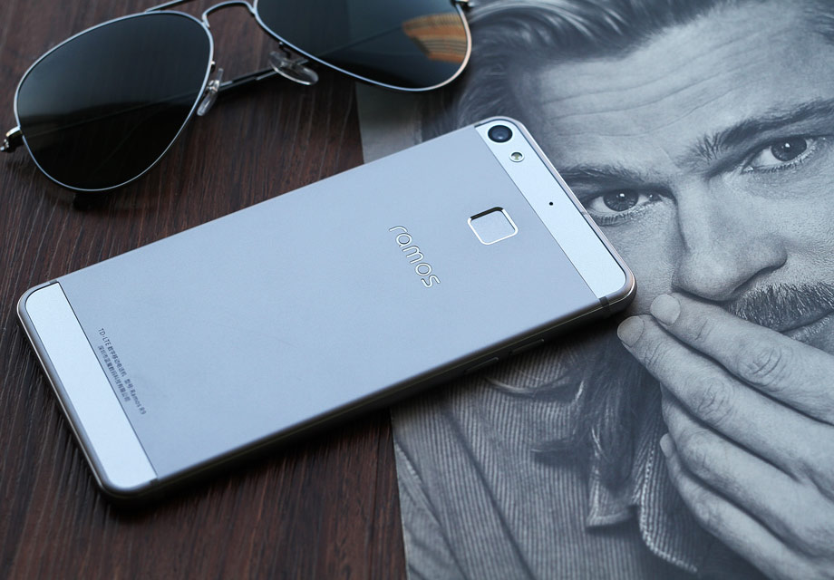 �����Ļ������Ҳ�������2.5D�������Ӧ����һ���������ֻ����ָС�