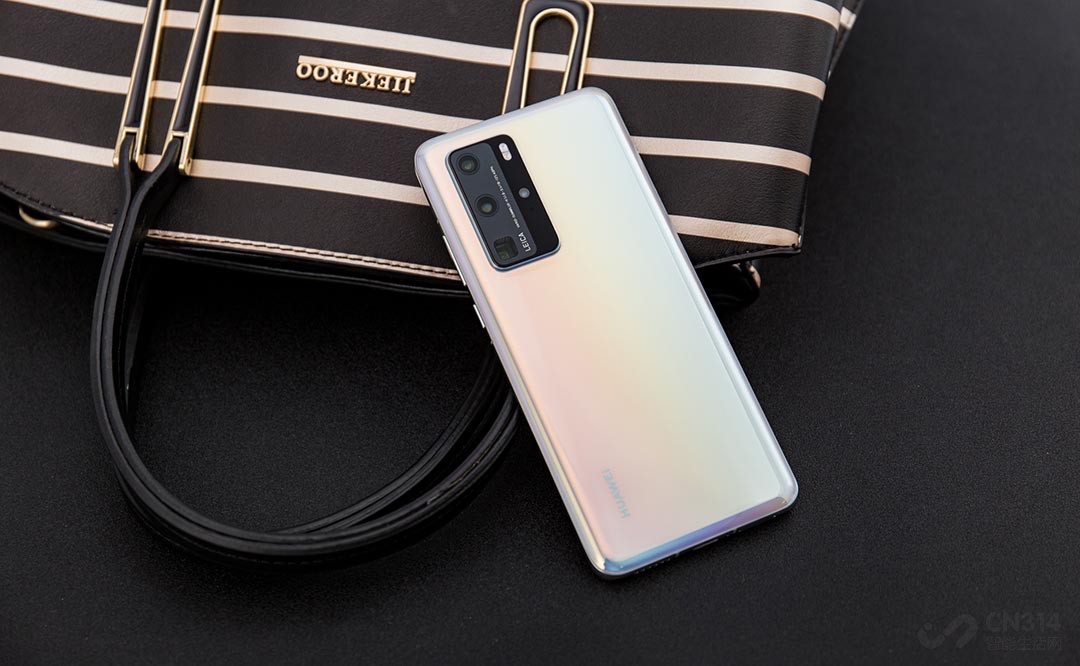 ֻԡһ˲ΪԴÿɫӲͬǶȿȥֳܱͬζõȰɫҲˡڱŷڰɫϼǳɫͨɫͱͶȣɫZϵĿռУⲣ³ֳУֹʱ̺趯ʱС