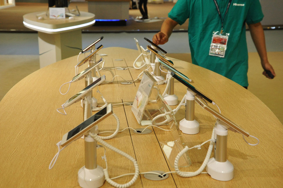 ����չ�����ֻ���Ʒչ̨|�����ķ��ֻ�G610M