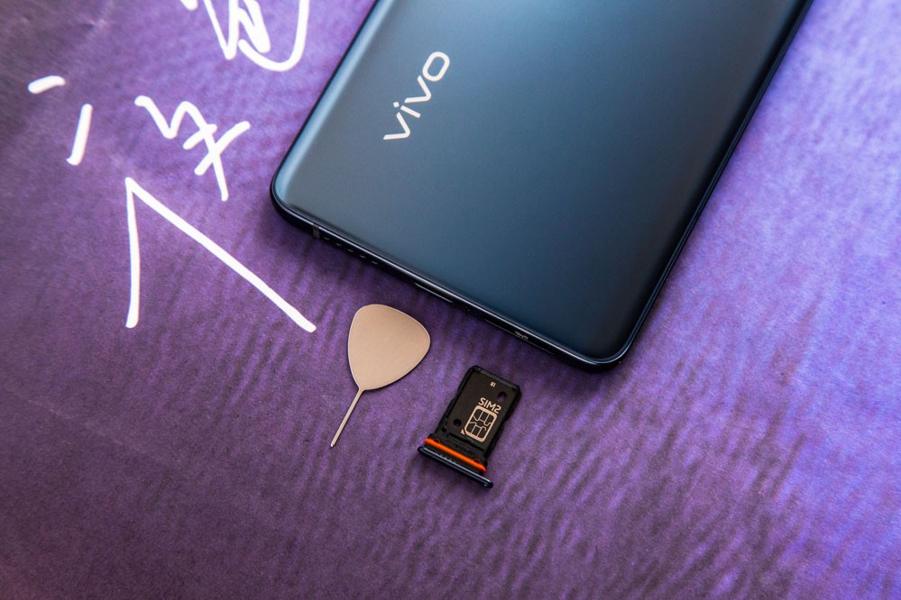 ԣ콢ֵá棬䱸ȫµOrigin OSϵͳӲ汸ޡϲֻӰ߰vlogС˵vivo X60 ProӦóƵһء콢ˡ