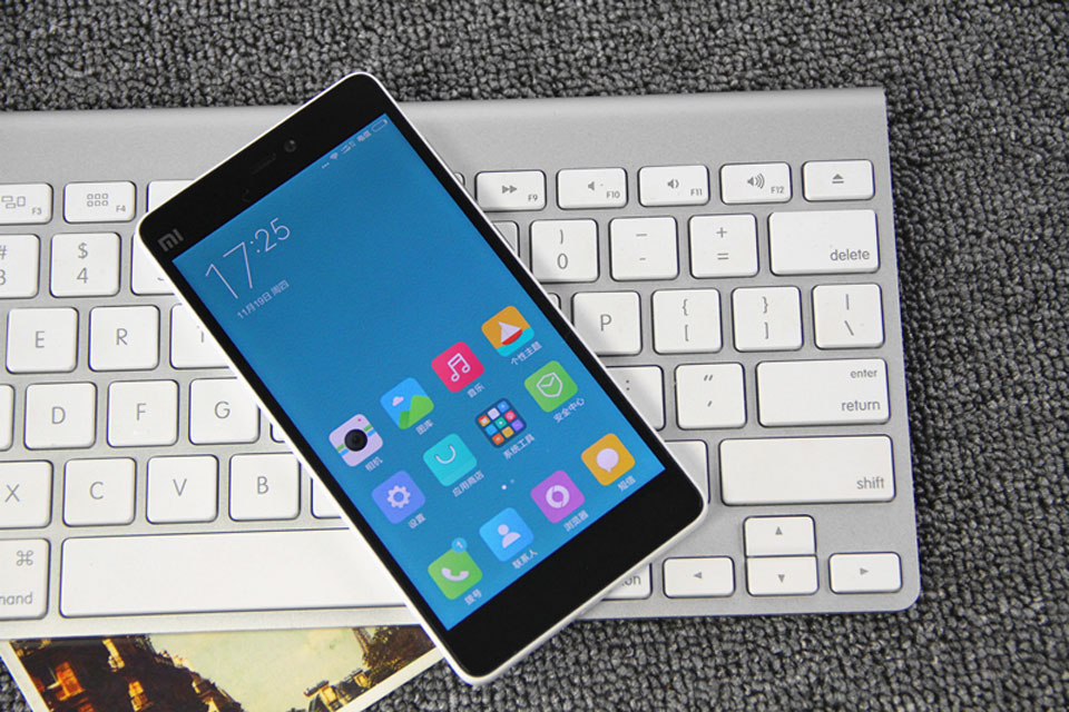 5.0Ӣ����Ļ������808��������˫��˫��ȫ��ͨ���ټ���1299Ԫ�����ã��������ֻ�����˵�ǡ�����͡�����λ���ں��ף�ȴ����С��ϵ��������˵�һ��ܺõز����˺�����С��4֮��Ŀյ������ڲ�ϲ���������Ҷ�������������û���˵��С��4c���ǲ�����ѡ��