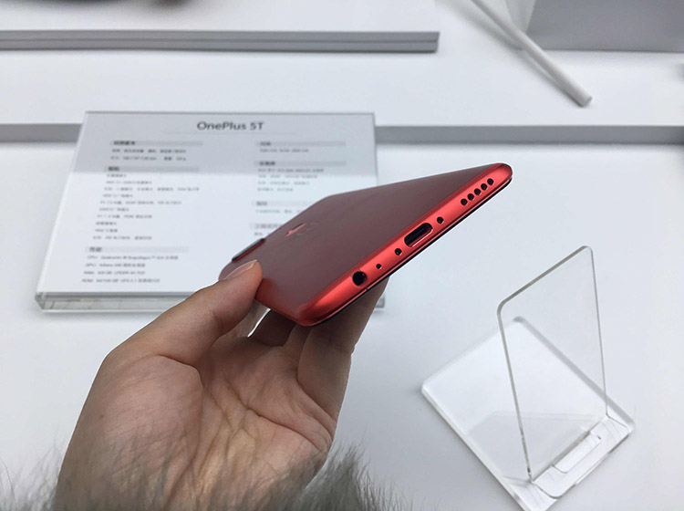 �����͵�һ��5T���û���������������Ǻ�������ĸ���.�����˶����ס�