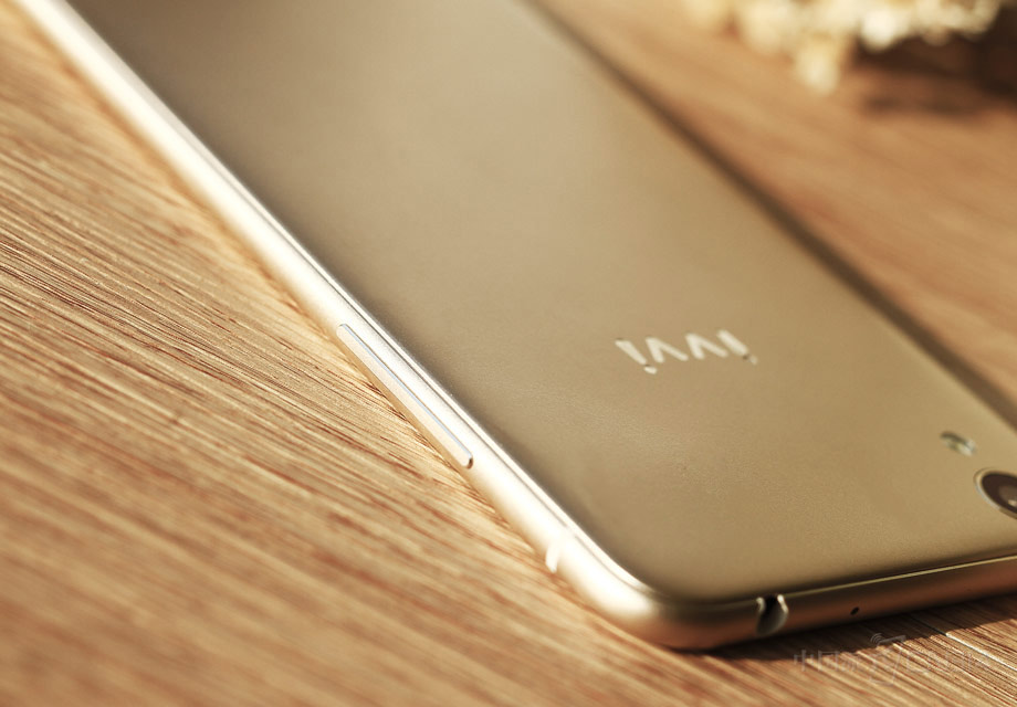 ���ò�˵ivvi Сi Plus�������������λ�ϻ��Ǻܰ��ġ�