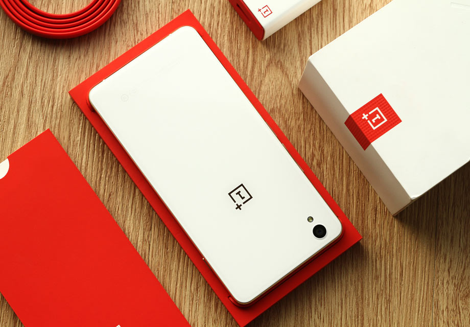 �򿪰�װ���Ϳ��Կ����������������ϰ����е�һ��X�ˣ�������һ��X��δ���־��Ѿ��������µ������������ס�ˣ����ǡ��������񡱰�Ĵ��ڡ�