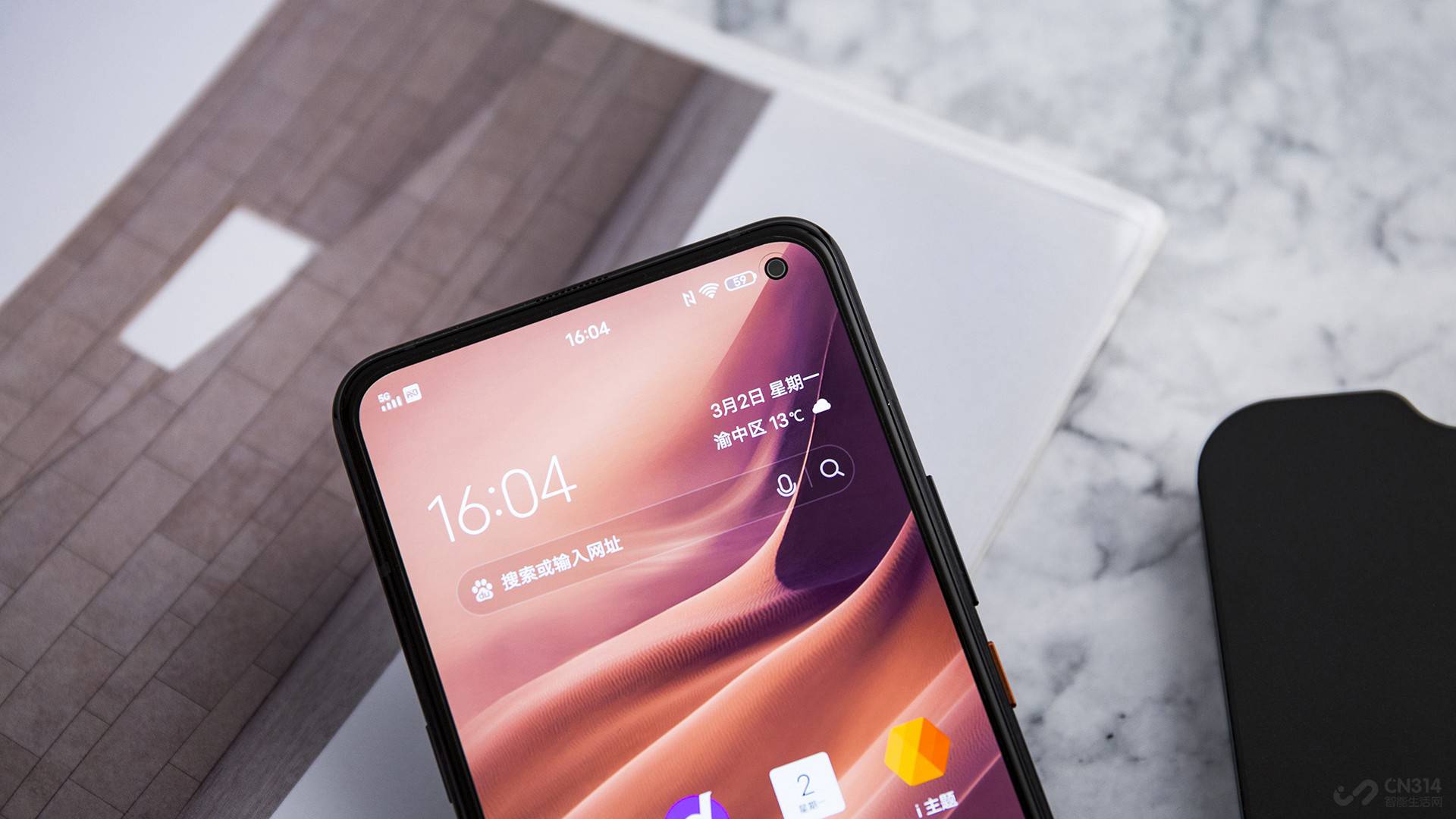 3��2�գ�ȫ��5G�����콢iQOO 3�ֻ���ʽ���������ۺ��һСʱ��ȫ�����۶��ͻ��һ��Ԫ����ֹ����11�㣬iQOO 3ն�񾩶��ֻ�3000-4000Ԫ��λ������&���۶�˫�ھ�����èƽ̨��ҵ��Ʒ���۶�ھ���������׿�ֻ�3000+��λ���������۶�˫�ھ������ڣ��ٴ��óɼ�֤����iQOOƷ�ƻ��������ǿ����ͬʱҲ�춨��iQOO 3 5G�����콢����ҵ��λ��