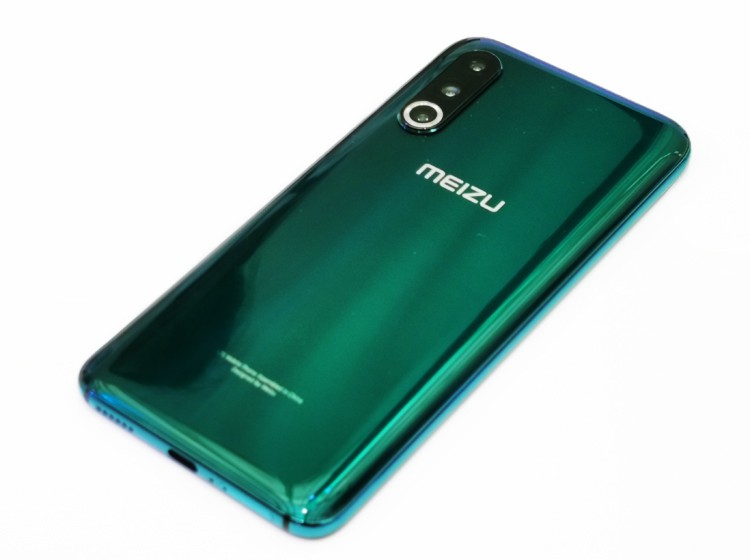 šú͡ĿΣ콢16s ProڷˡΪһ콢16s棬ûдĸĶ16sıָɫ۸УͬʱӲȫ˿Ǹߺ̼ǵǰԱҲ˲پͼھҸǵľͷһ16s Proڡ