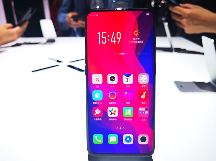 OPPO Find X����˫�����������������涼û���κο��ף����ٷ���Ϊ��ȫ������������6.42Ӣ����Ļ����ռ�ȴﵽ��ʷ��ǰ����93.8%��