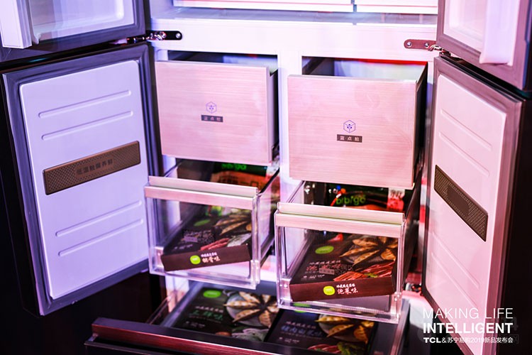 X10���仹������uvc�����⽡�������������ܹ����������������봴���ǻۺ��¿Ƽ�Ϊʳ�Ĵ洢������½����Ĵ洢�ռ䣬�������������������ʳ������������Ѽ���С��һ��������Ǽ�ͥ�۲ͣ���Ҳ���õ�����ʳ��ζ���ۡ��ڸ�ʧ�棬�ɾ�������