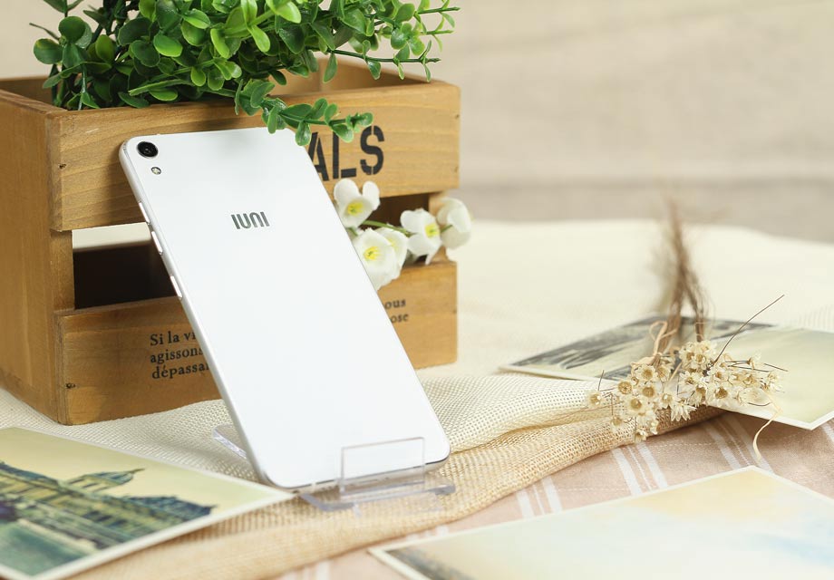 �����ϡ�����ס�����Ļ�����������صĺ���ˣ������ɲ�����2.5D���沣����������ϸ���ʹ���ָС����⣬��������ֻ�����Ͻǵ�����ͷ�����ϲ��� ��\