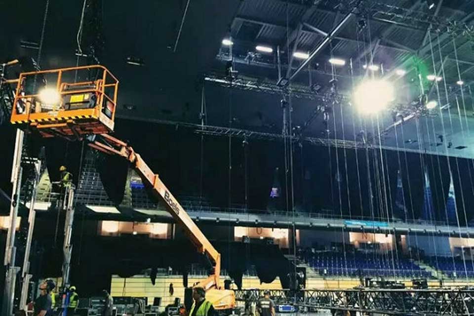 ��ΪIFA2015��Ʒ�����Ṥ�̺ƴ�