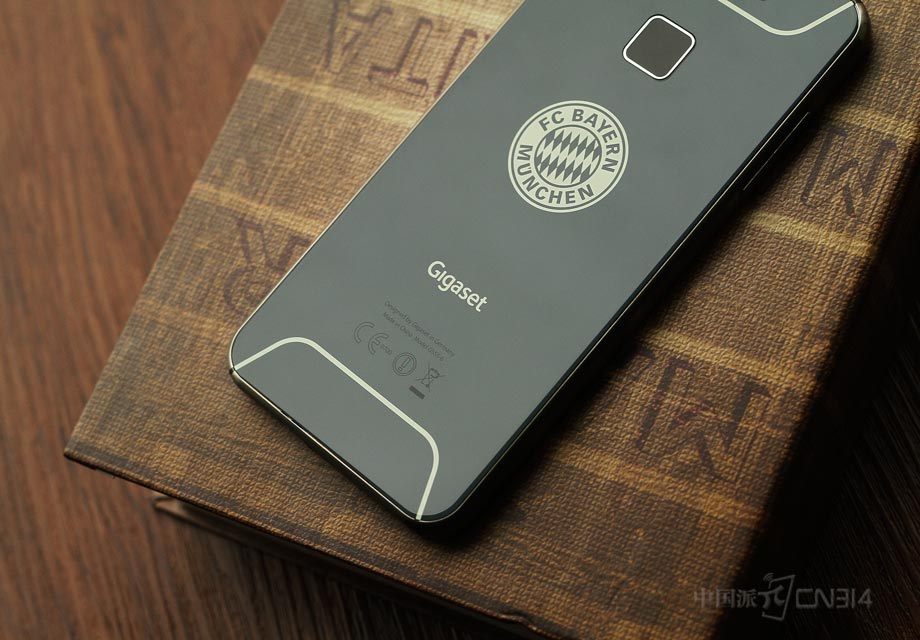 ���۴��ĸ��Ƕȿ������������İ���Ľ��ڶӻն��Ե���Ϊ���ۣ�ʮ��͹���黳��