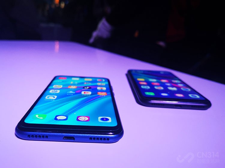 ���� 9e�����������HUAWEI SuperSound��Ƶ������������������������FM����������Ϊ�û��ճ��������ֵĺð��֡�