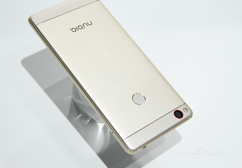 ��˵ͬ��������ʽȫ����������Ŭ����Z11ȴ����������һ�ַǳ����µ��Ӿ����ܡ�