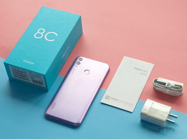 ����ʱ�䣬��ҫ��ν�Ƕ���ƵƵ�����ϸ��·�����ҫ8Xϵ�У����ڱ���Ϊ���Ǵ����˳���ϵ�е�ȫ�²�Ʒ������ҫ����8C����ӵ�г����������ڴ桢ϸ���ָе����ƣ���ô����ֻ���ֵ��������أ�����һ���������ɣ�