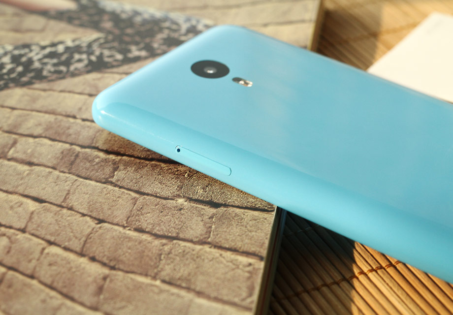 ����Note2�Ļ������Ϊ8.7mm���㲻�ϳ����ֻ���������������ʱ�����������Ƶ��ָл���ʮ���޵ġ�