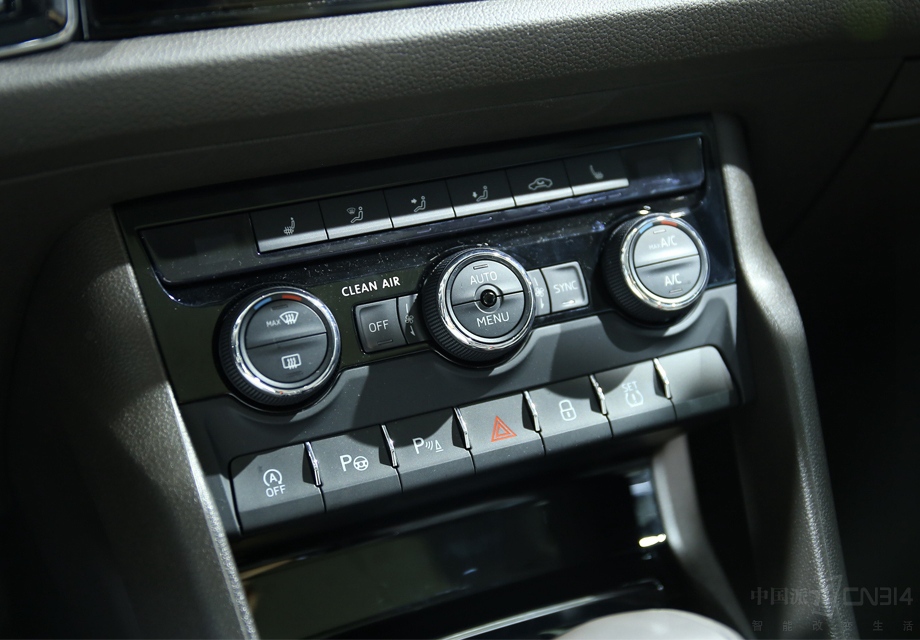 ���������У������͹�������ѡ��ʵ�öȸ��ߡ�