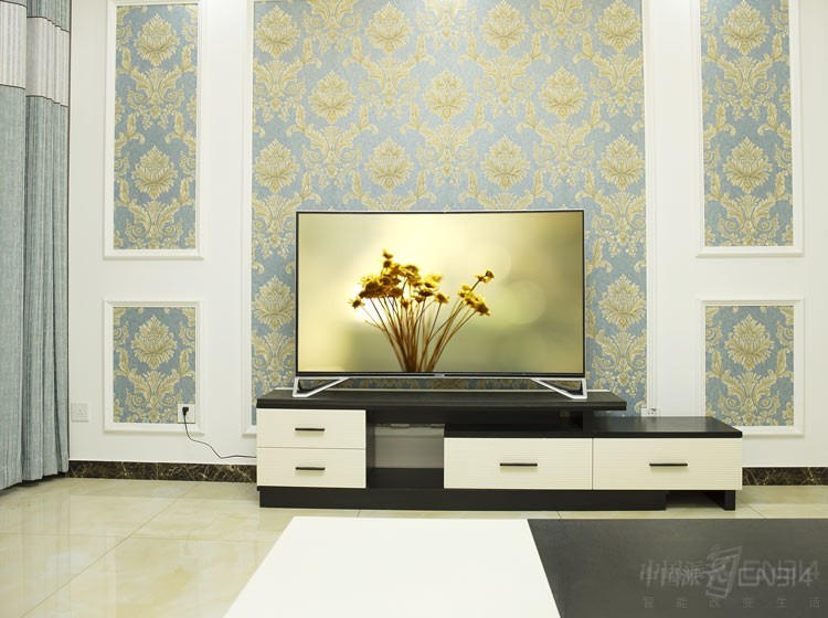 Ӳ�����棬����I55�������Ƚ���Mstar838A�����ܴ��������䱸Cortex A53�ĺ�1.GHz CPU����4��T820GPU�����ܷǳ�ǿ����������4K��Ƶ��������Ϸ������ѹ����