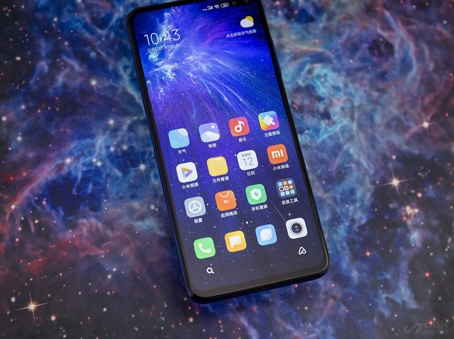 ���⣬Redmi K30 �Ļ��д�������ǲ����� 120Hz ������������Ļˢ���ʱȺܶ��콢����Ҫ�ߣ�Ŀǰֻ������߶˵ĵ羺����֮�У��ճ�ˢ΢�����������Լ�����Ϸ�����и����������飡