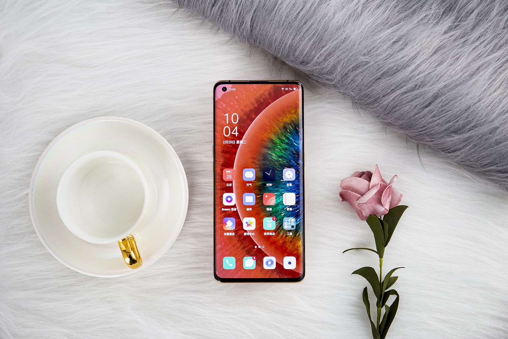 ���շ�����OPPO Find X2 Pro����˵�������Ĳ����������¡����֣��ڷ�������Ҳͬʱ��������ͬ���ʵĿ�ʽ��Ҫ˵������һ�������ۣ����޷Ǿ��������Ƥ���ʵĲ�����ɫ��
