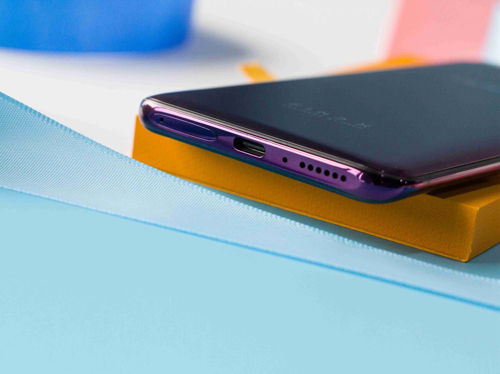 �ܵ���˵��OPPO�˴δ�����ȫ��OPPO Find X������ÿ����˿Ϊ֮�Ժ���������˫��Ǳ���ṹ��3D��������������845���Ǿ��޵��������ȣ����ܿ����˴�OPPO���������ġ�Find X�����ǿ����ˡ����Ƴ��桱�������ˡ�δ���ֻ�������ƺʹ��¡�