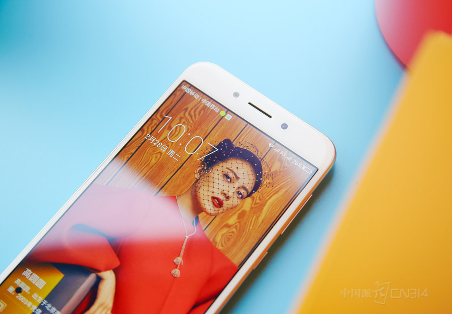 ��ϸ����������360�ֻ�N5����������ǰ������ͷ����Ͳ���й���������ʽ���ơ�����ǰ�����ƻ��Ǹõ�λ�������е����ã��ɼ�360�Բ�Ʒ�����ġ�