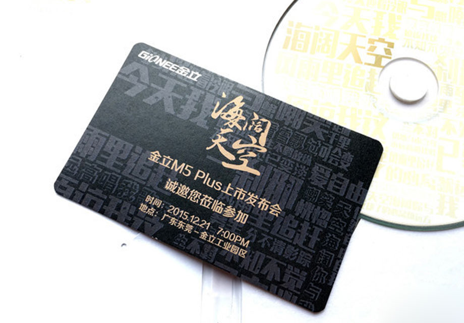 ��Ƭ�����ǽ�ɫ�������Ǻ�ɫ��ӡ�з������ʱ��ص㣡