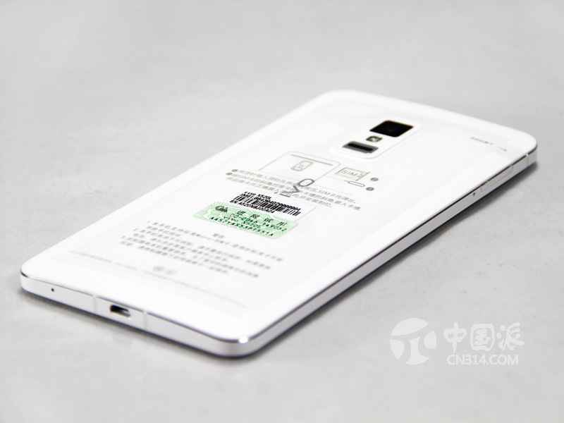 vivo Xplay3S6ӢIPSĻֱΪ2560x1440أܶȸߴ490PPIʾЧʮֳɫ