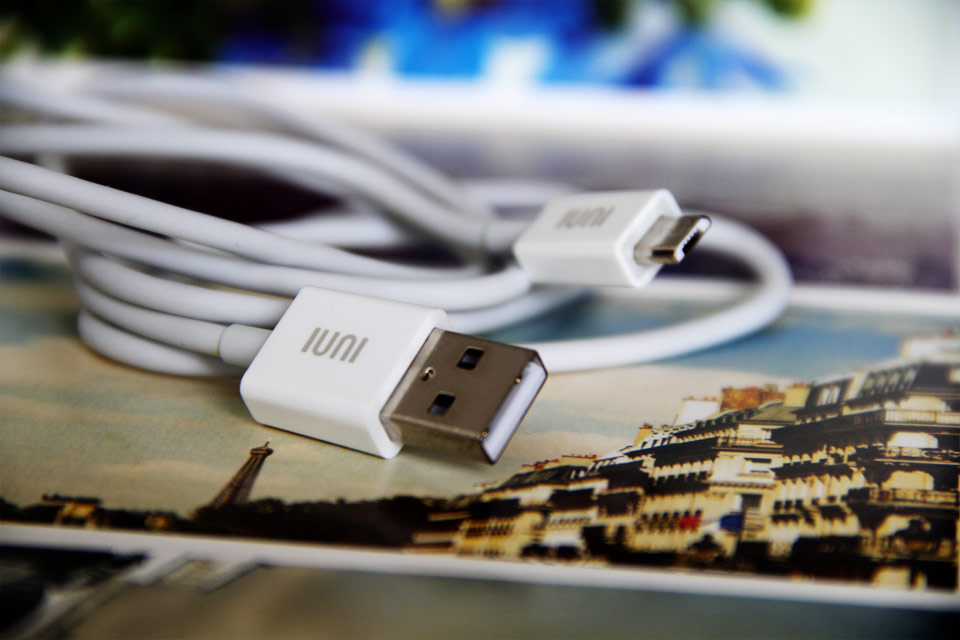 IUNI U2 USBչʾ|IUNI U2