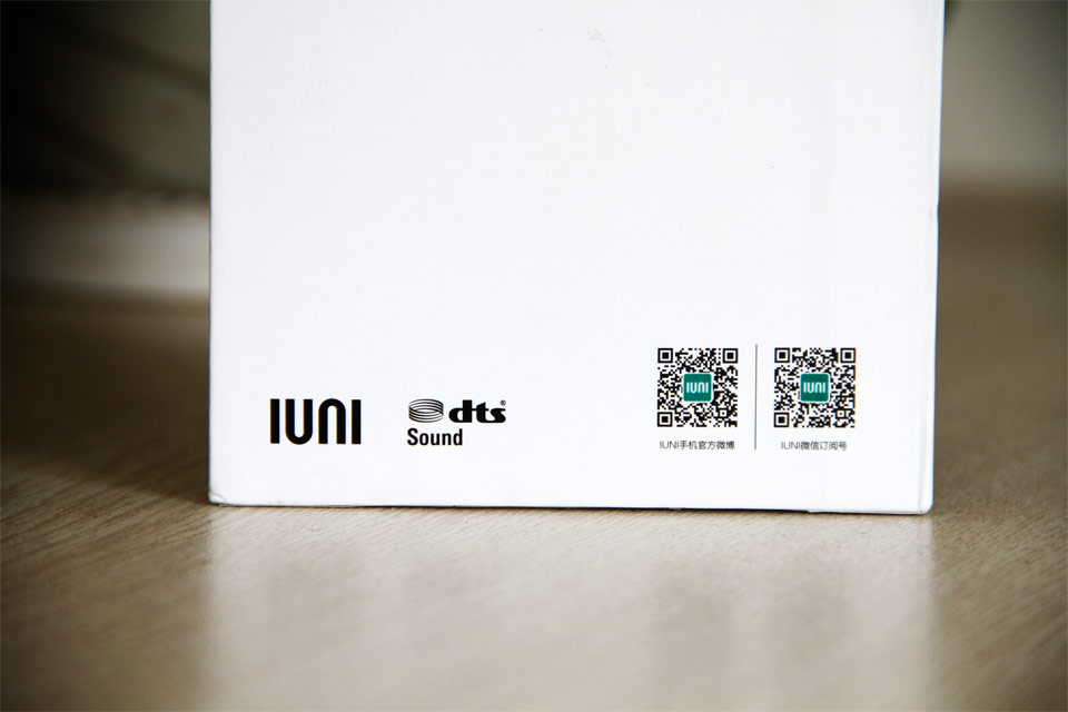 ٷ΢΢Ŷάչʾ|IUNI U2