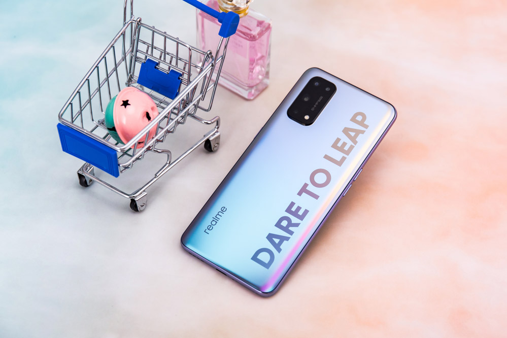 C位敢出色 realme 真我X7 Pro C位色图赏 realme 真我X7 Pro,C位色