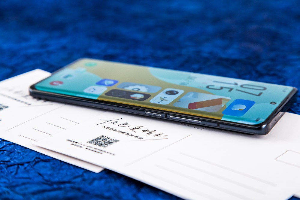 ܷ棬X60 ProϿԻ1080оƬ5nm EUV FinFET գCPUΪCortex-A78GPUΪMali-G78Ի980оƬĹĸܸ͡ǿ