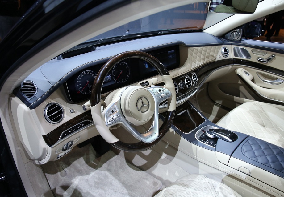 ���η��棬�¿�S�����Ͷ�ȫҺ���Ǳ��̺�������ʾ��������������