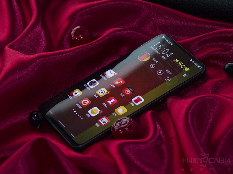 �����������ʱ��ǰ�þ�ͷʱ�������𣻵��л��������ֱ�ӹر���Ļ���˳����Ľ���ʱ��ǰ�þ�ͷ���¸�λ�����������еĿƼ���������������ʽ�С�