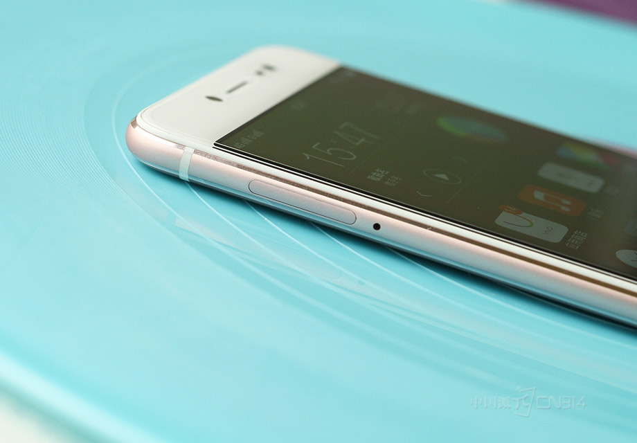 �������߿���SIM���ۡ�