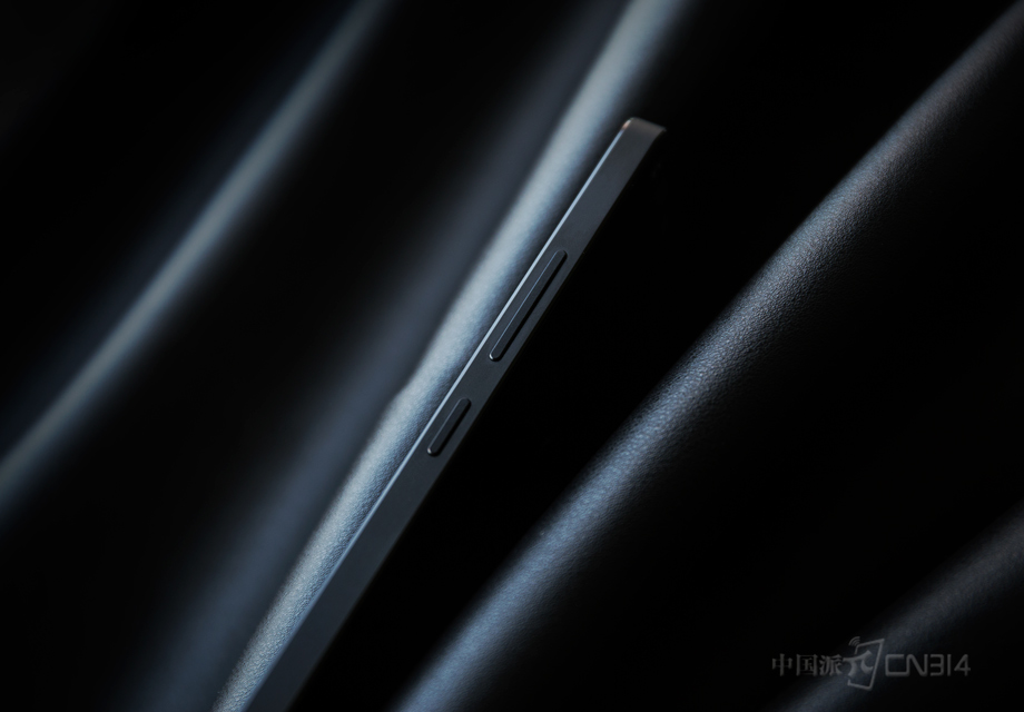 �������ʣ��������С�