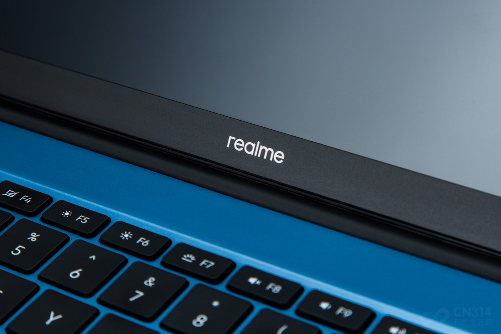  14Ӣ硢2160x1440ֱʶıʵ˵Ҳ㹻˵ġڱʵԣ2KǡֱʡܴϸӾ飬չ˵ģ400nitҲĻпݣƶ칫ⲻ