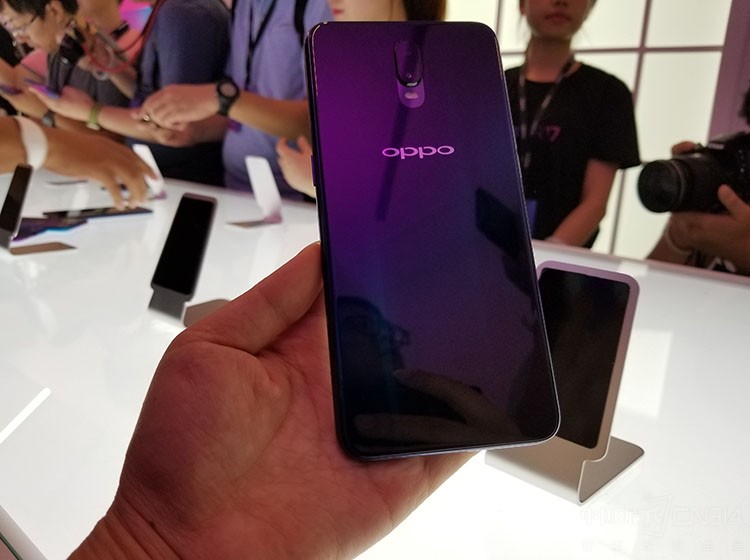 颜值外漏性能深藏:OPPO R17真机图赏! OPPO R17,图赏