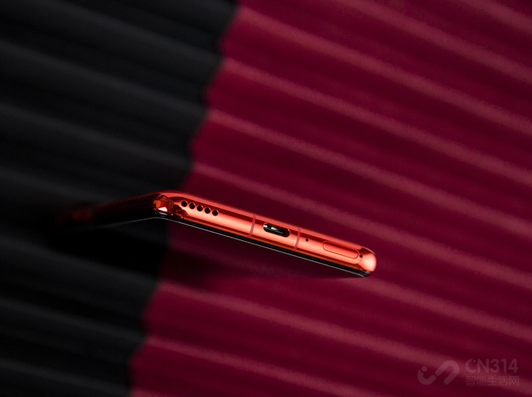 �ֻ��ײ��߿�����г��ӿں������������ǱȽ�������Ϥ�ġ�