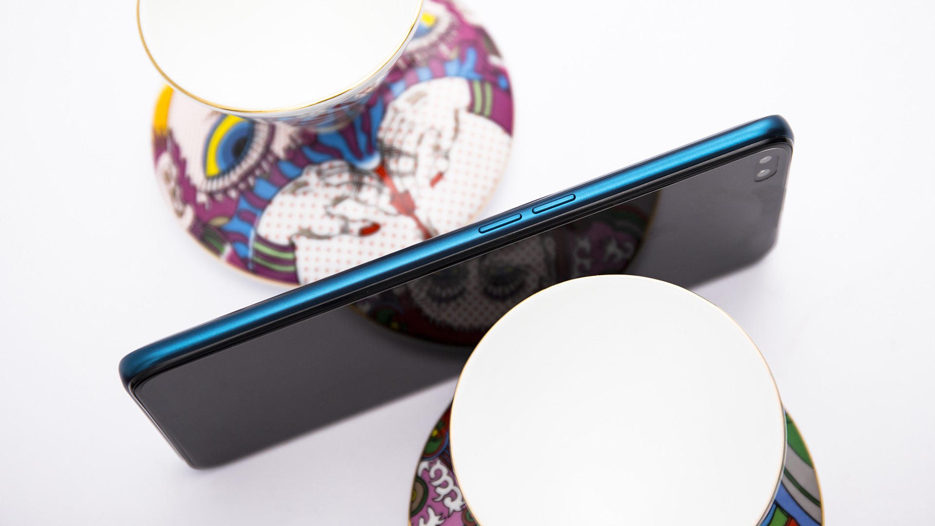 �����Ҳ�Ϊ����ָ��ʶ��ĵ�Դ��������׼ȷ�Ⱥ��ٶȶ��ǳ����㣻��������Ϊ��࣬����ֻ����������ʽ����������