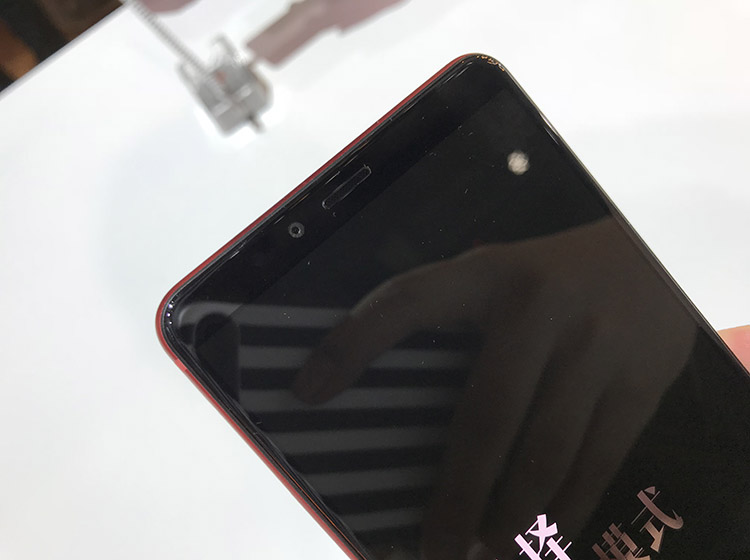 ǰ��800�����ظ�������ͷ�������ճ���������