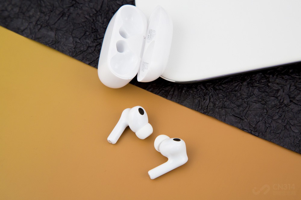 vivo TWS 2߽Ϳ˵ˡ幤ѧ趨ֱ塢ֲηֻȻһ塣ƴ˳ɫʶȣѹȶʱҲֶʹ