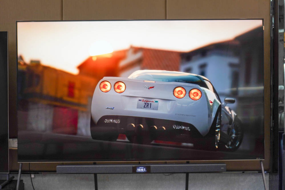 客厅变IMAX影院 TCL巨幕智屏98X9C赏析 TCL