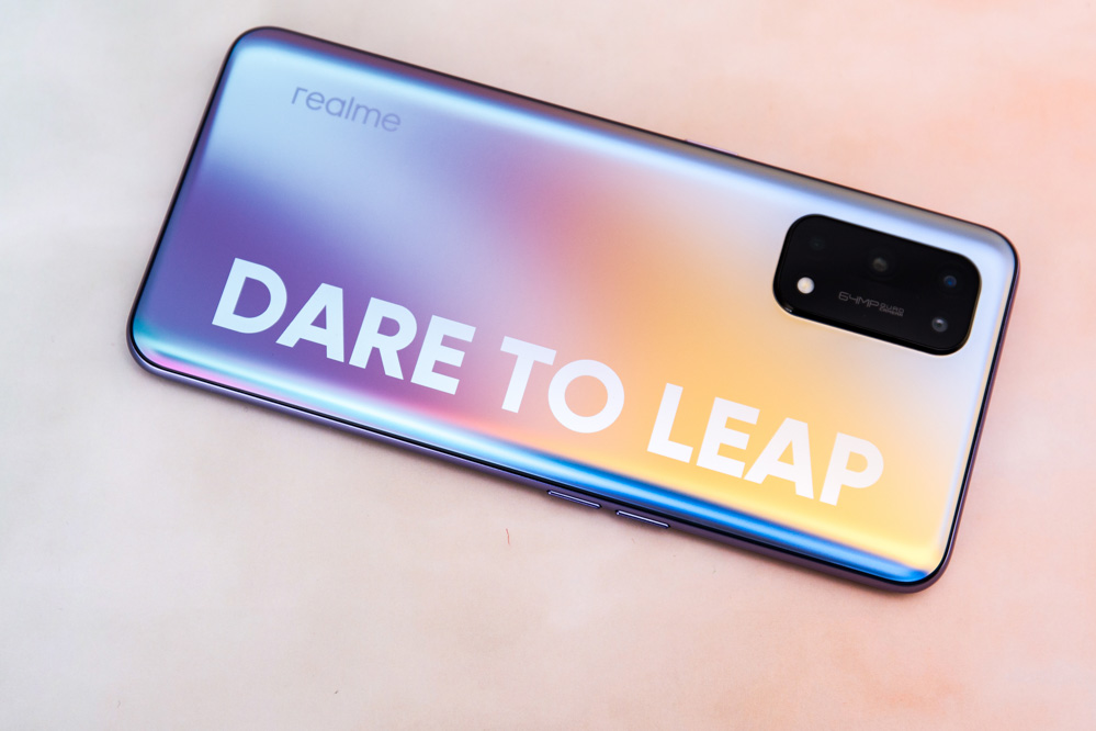 C位敢出色 realme 真我X7 Pro C位色图赏 realme 真我X7 Pro,C位色