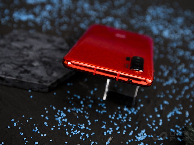 ���������߿����һ������Mic��һ�������߷�������