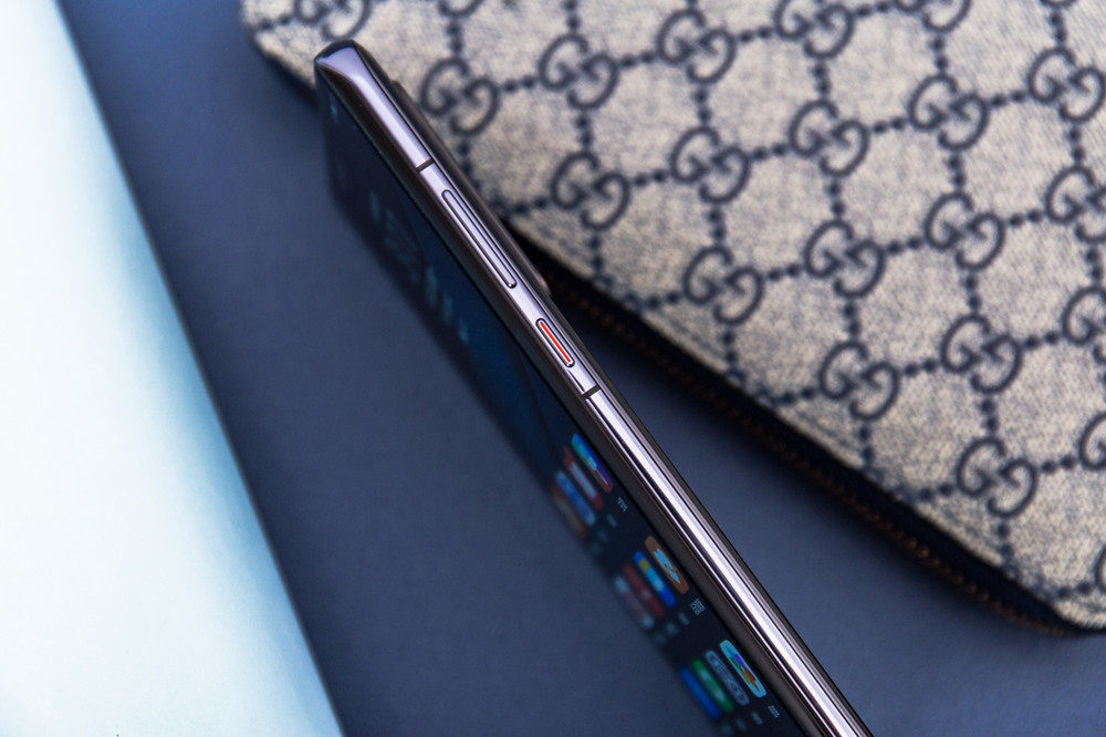 ݹٷϣ󱭻ΪP40 Pro+9.0mm󱭡ΪP40 Pro8.95mmݲ桰󱭡Ҫôһ㣬ʵʵĹ۸Сж鲻΢СĲࡣ