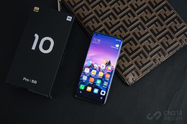 2020��2��13�գ�С���ٿ���һ�������Ϸ����ᣬ���ڻ��Ϸ�����С��10/С��10 Proһϵ�л��͡������������ھ��С��10 Pro����һ�桪��ʮ������񷶶���Ҳ�ѹ�����콢��Ʒ��ҵ�������á�